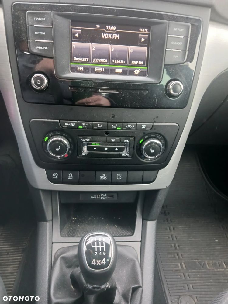 Skoda Yeti 2.0 TDI SCR 4x4 Active - 21