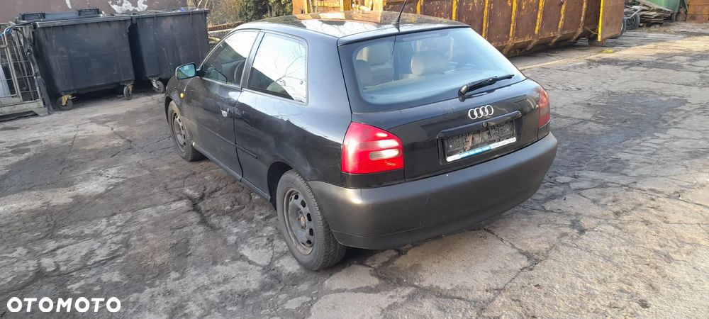 AUDI A3 8L klapa tylna - 2