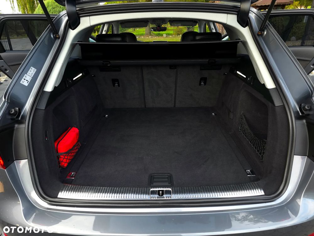 Audi A4 Avant 2.0 TDI S tronic quattro sport - 26