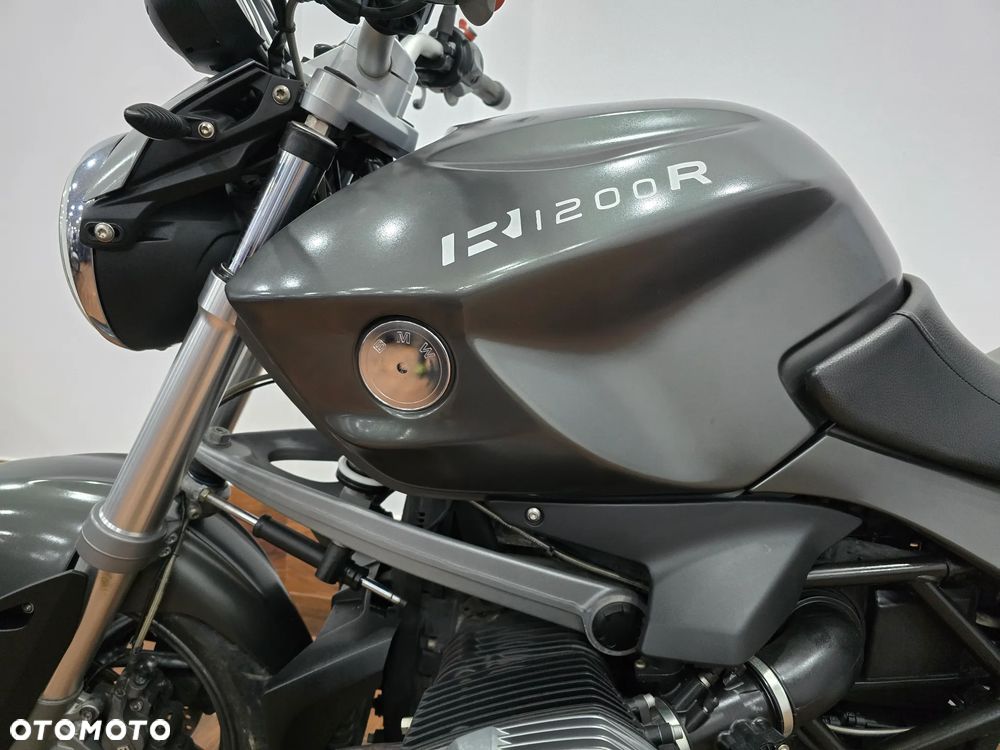 BMW R - 9