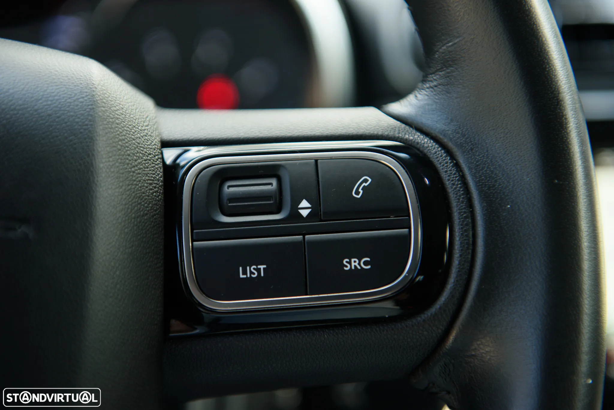 Citroën C3 1.2 PureTech Shine - 27