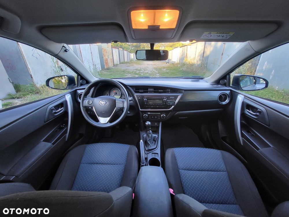 Toyota Auris - 7