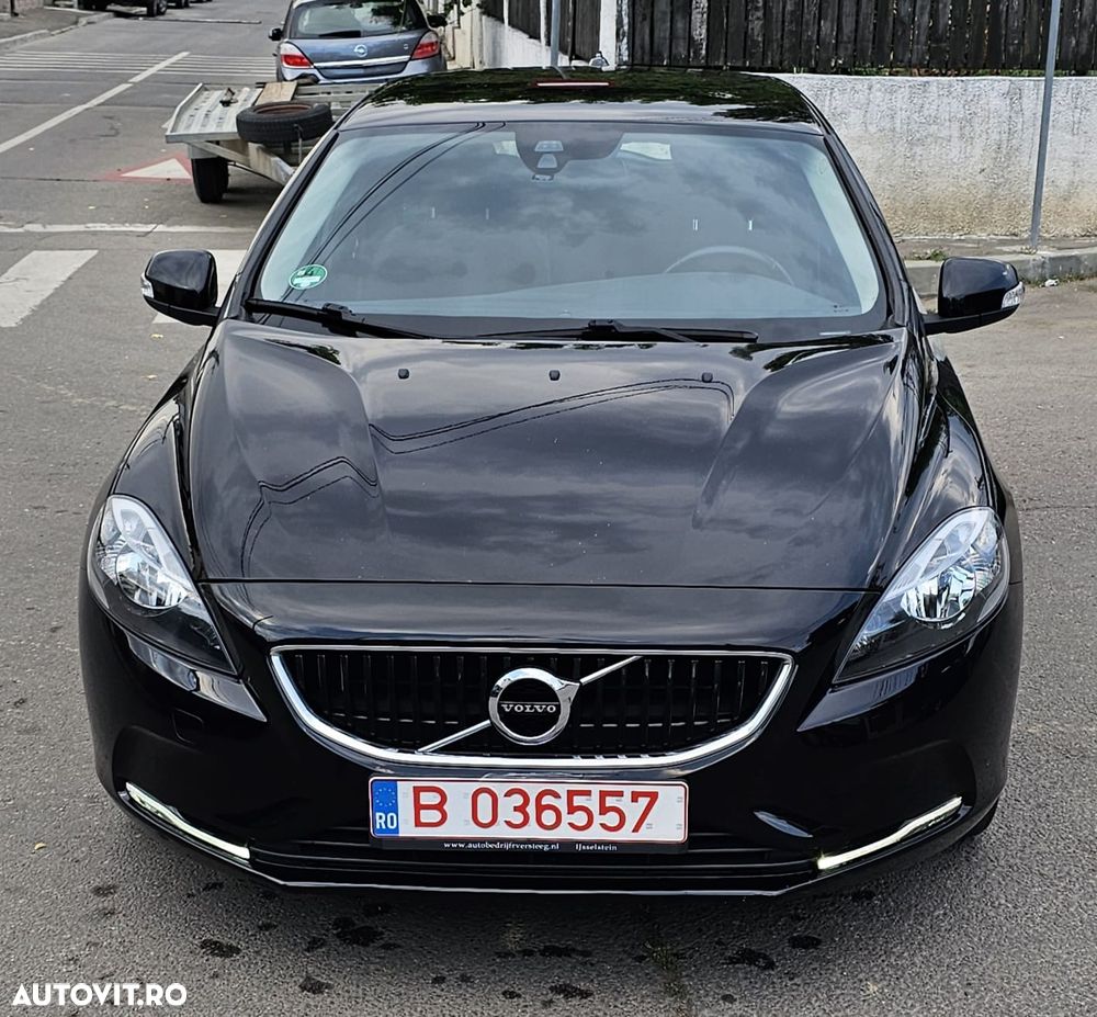 Volvo V40 D4 Kinetic - 5