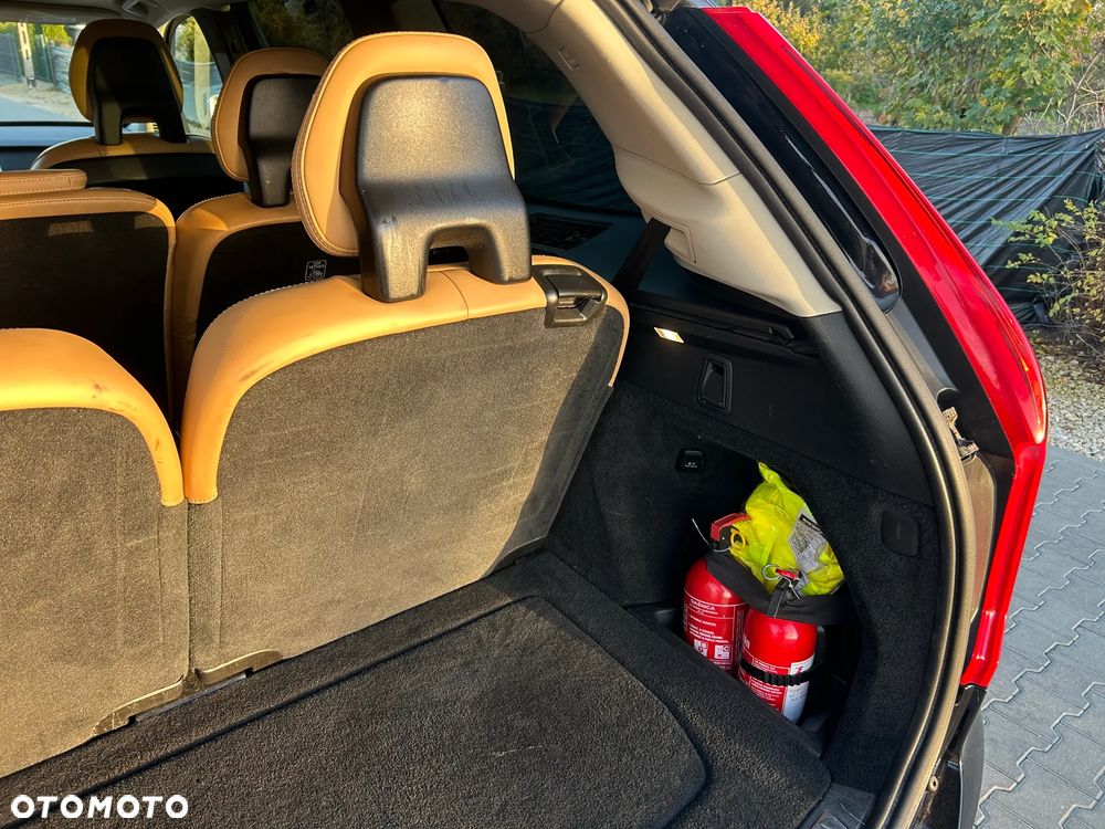 Volvo XC 90 - 24