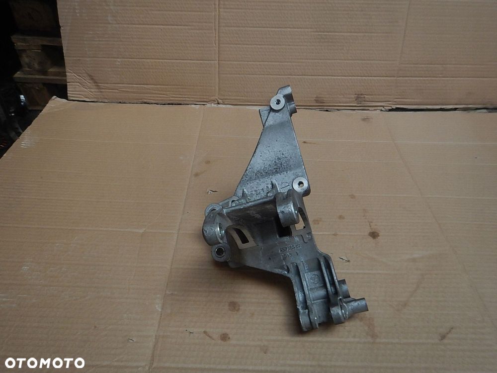 lapa uchwyt mocowanie alternatora napinacz jeep renegade 1.4 multiair - 1
