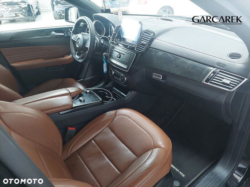 Mercedes-Benz GLE AMG Coupe 43 4-Matic - 15