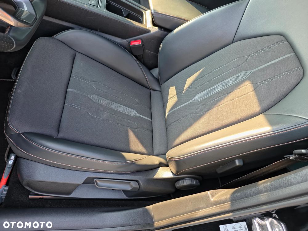 Cupra Formentor 1.5 eTSI DSG - 22