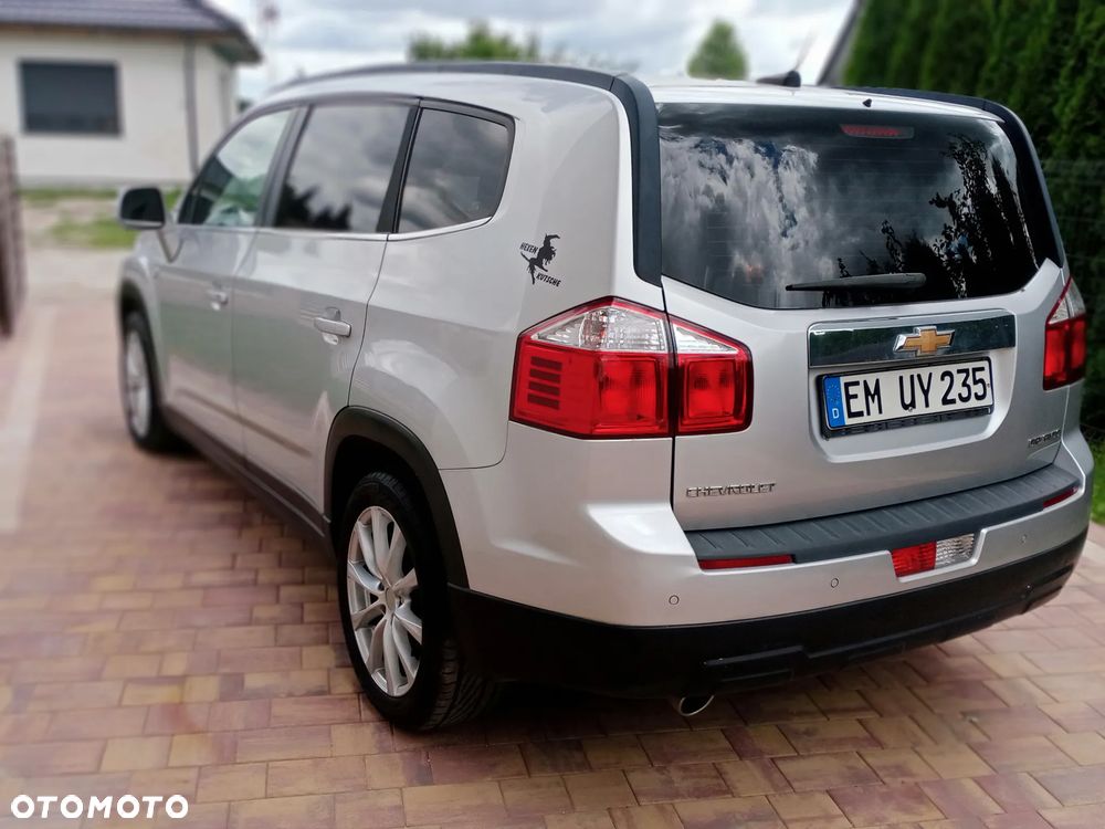 Chevrolet Orlando - 38