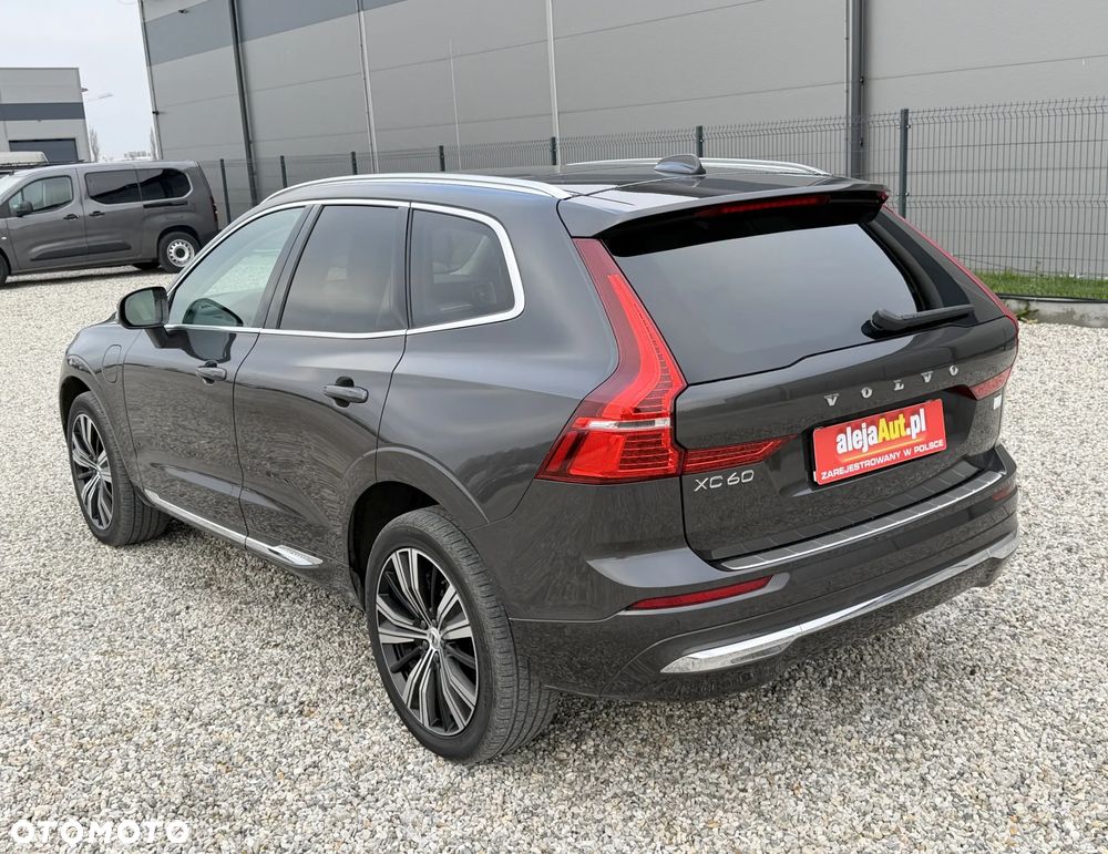 Volvo XC 60 T8 Plug-In Hybrid AWD Inscription - 5
