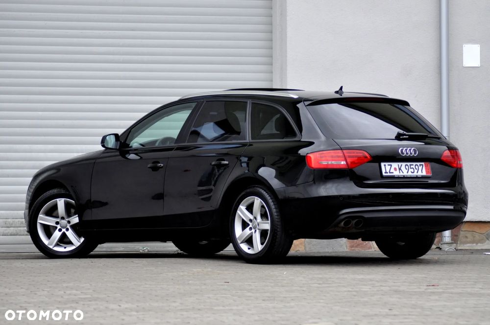 Audi A4 - 4