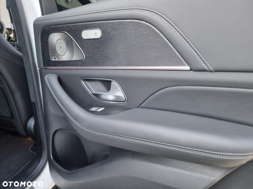 Mercedes-Benz GLE - 29