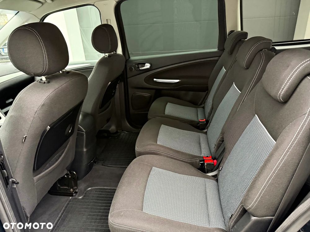 Ford Galaxy 2.0 Viva Titanium - 27