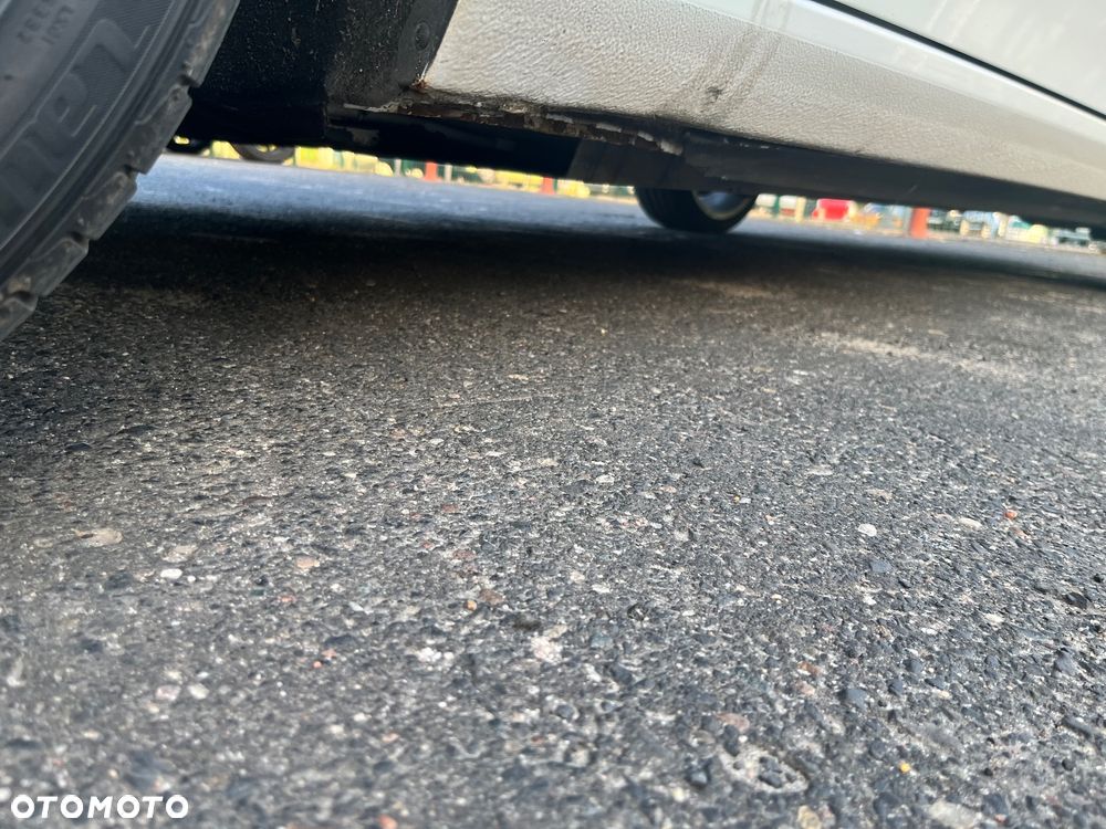 Audi A4 Avant 2.0 TDI Multitronic - 16