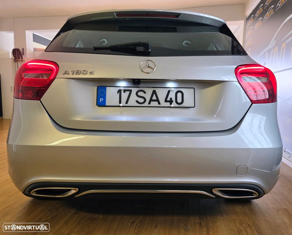 Mercedes-Benz A 180 d Urban - 14