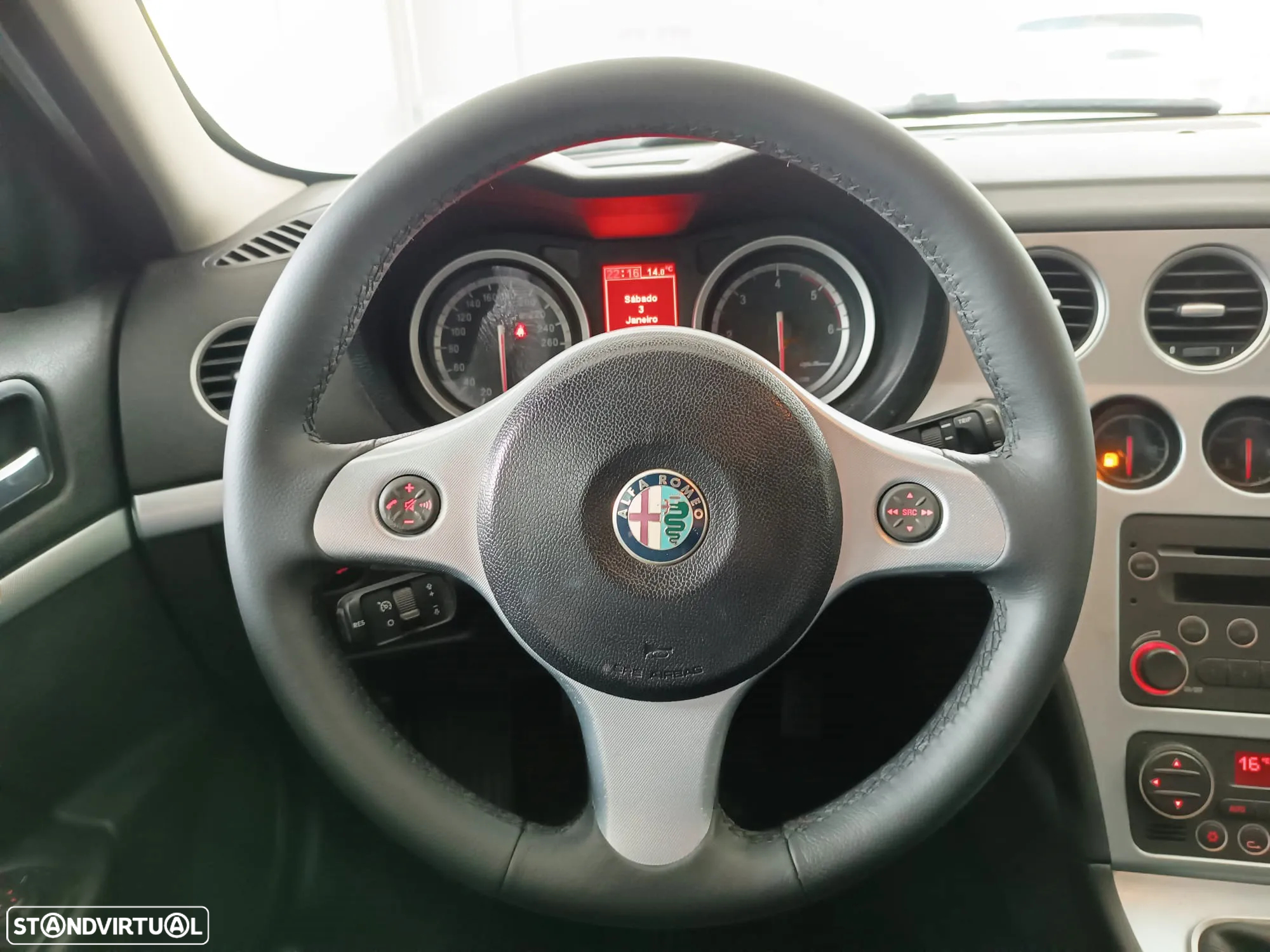 Alfa Romeo 159 1.9 JTDm 8V Executiva - 16