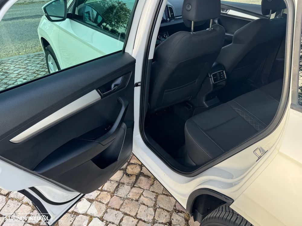 Skoda Karoq 1.6 TDI SCR DSG Ambition - 17