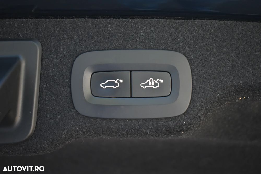 Volvo S90 D4 Geartronic Momentum - 26
