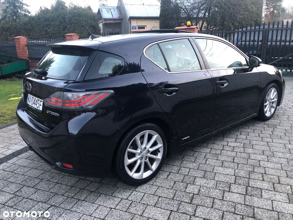 Lexus CT 200h Prestige - 2