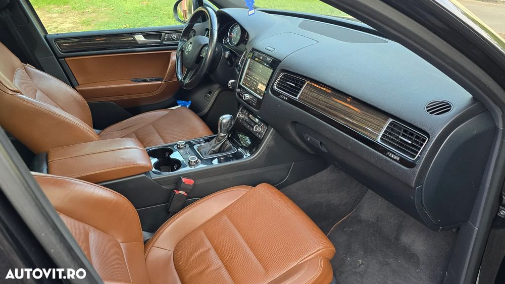 Volkswagen Touareg 3.0 V6 TDI BMT - 13