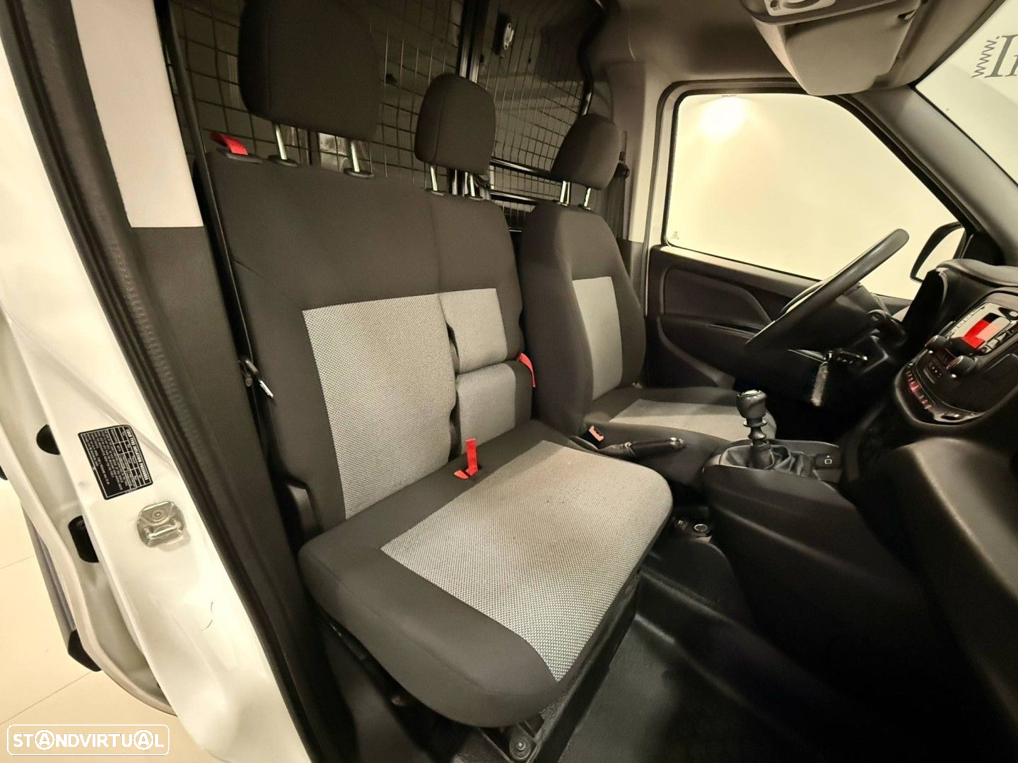 Fiat Doblo 1.6 MJ Maxi 3L - 11