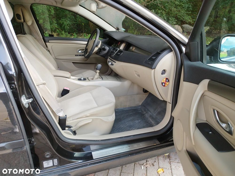 Renault Laguna - 23