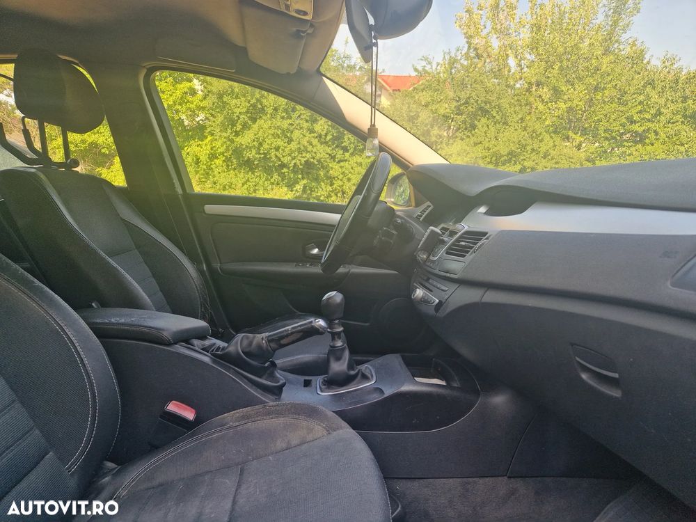 Renault Laguna 2.0dCi Initiale - 2