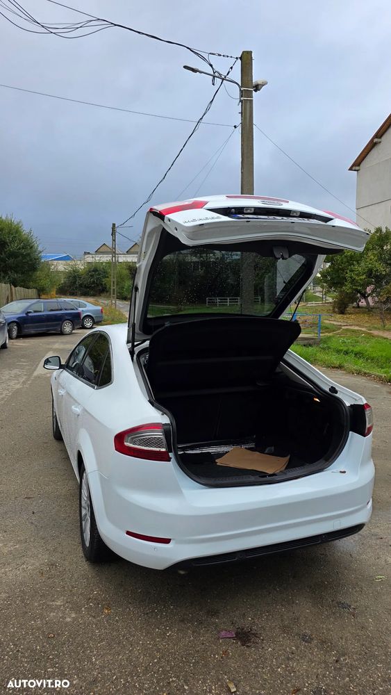 Ford Mondeo - 3