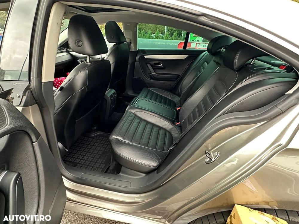 Volkswagen Passat - 6