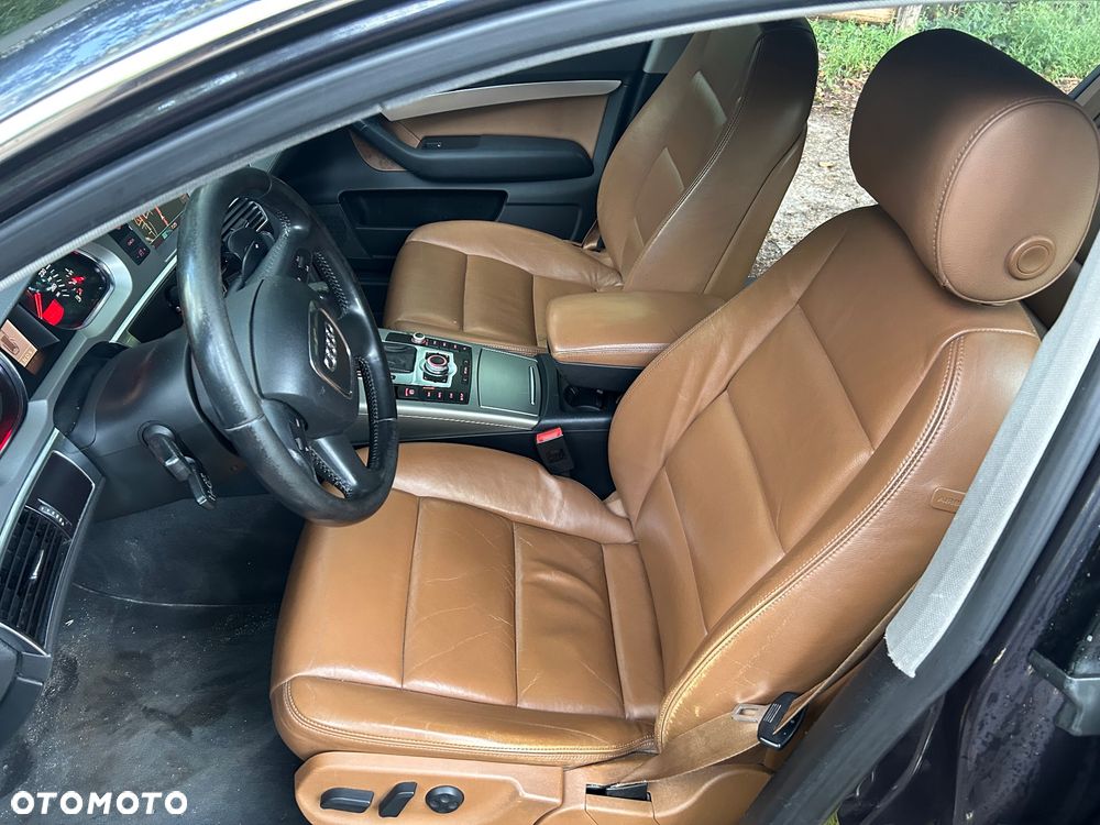 Audi A6 Avant - 16