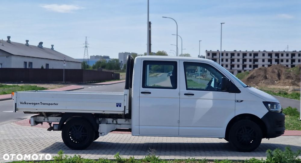 Volkswagen Transporter - 12