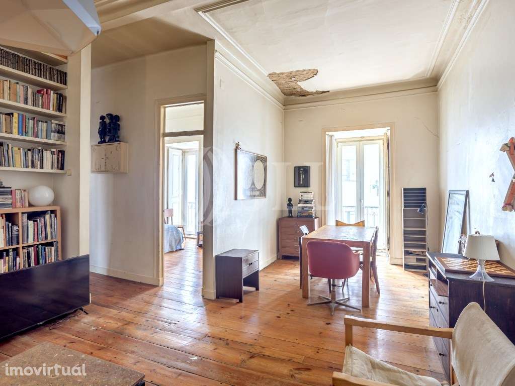 Apartamento T2, com vista, na Rua do Salitre, em Lisboa - Grande imagem: 2/29