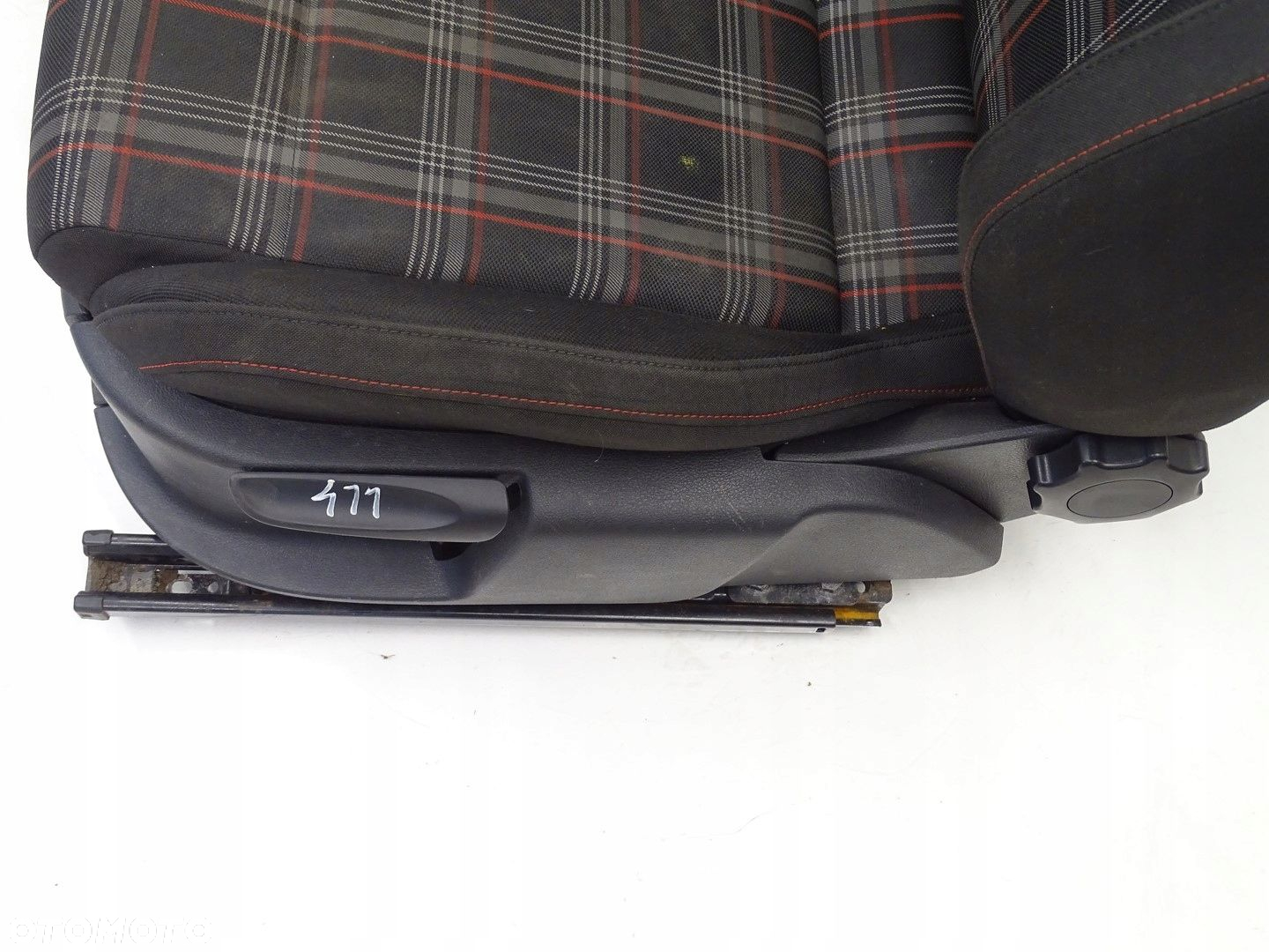 KPL FOTELE KANAPA TAPICERKA VW POLO V 6R 6C GTI  3D 3DRZWI HB  KRATA - 2