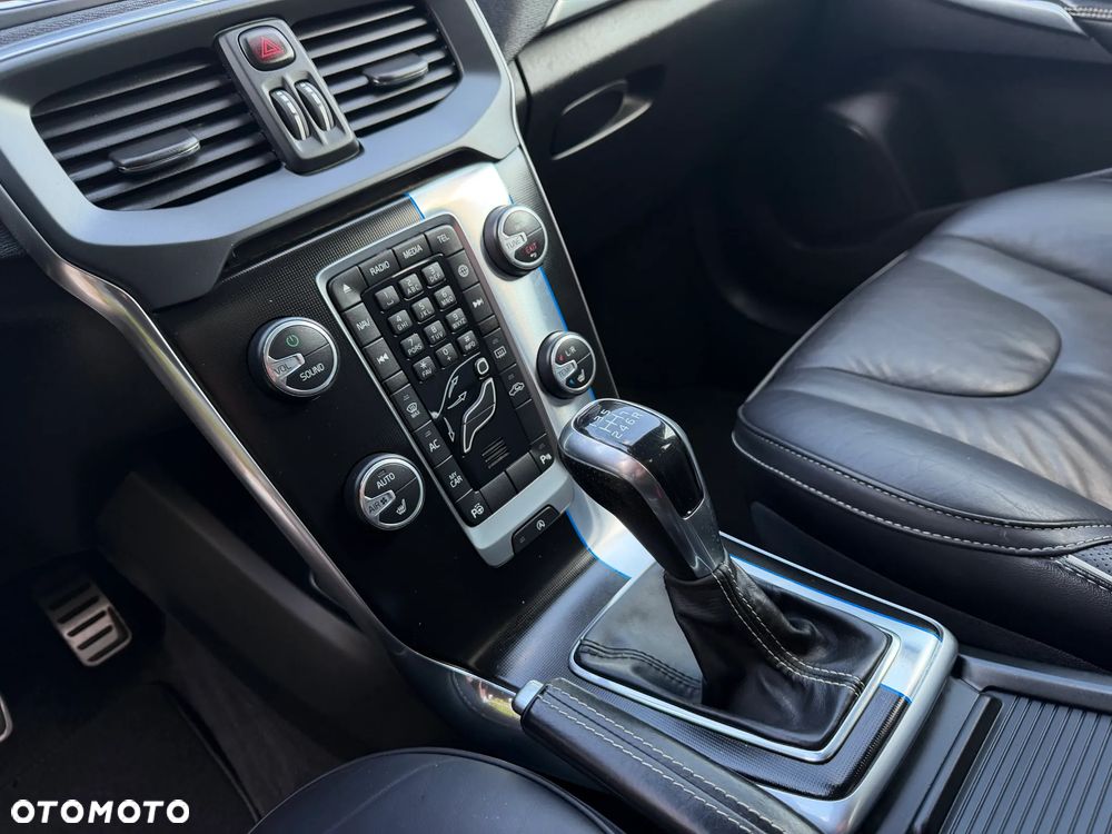 Volvo V40 D4 RDesign - 23