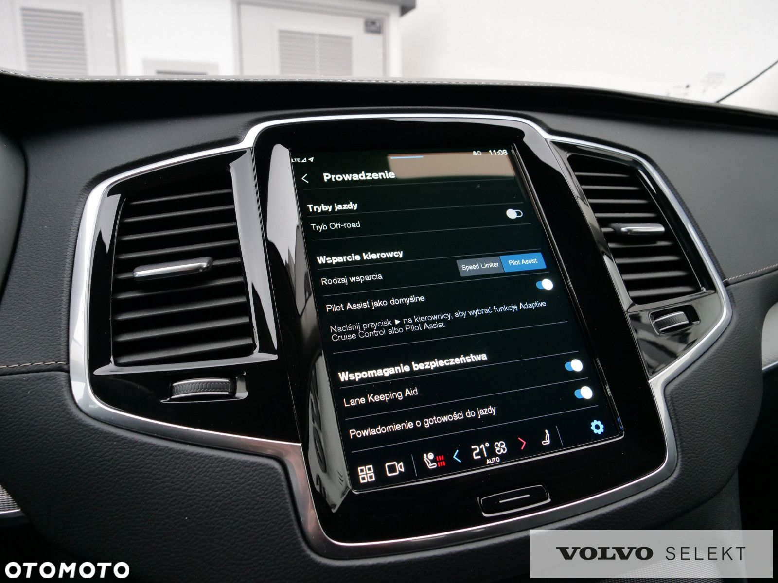 Volvo XC 90 - 30