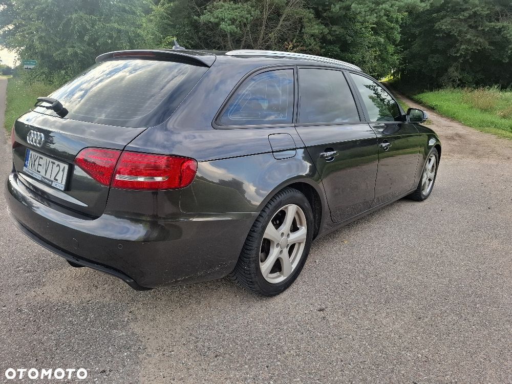 Audi A4 Avant - 6