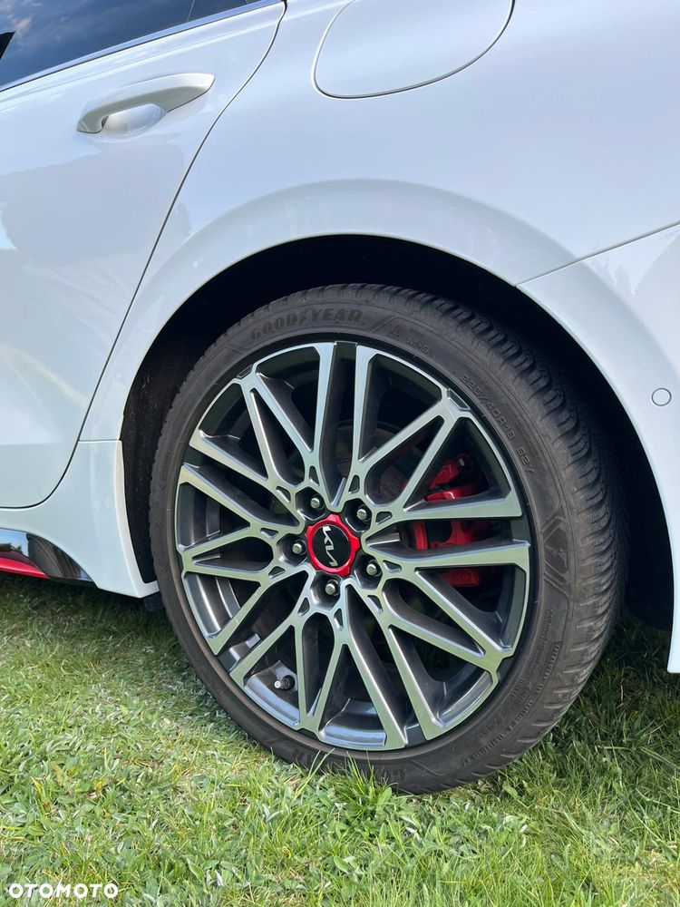 Kia ProCeed 1.6 T-GDI DCT7 OPF GT - 9