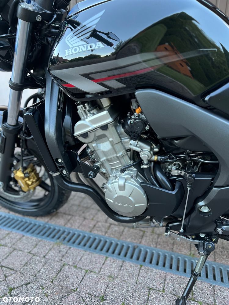Honda CBF - 16