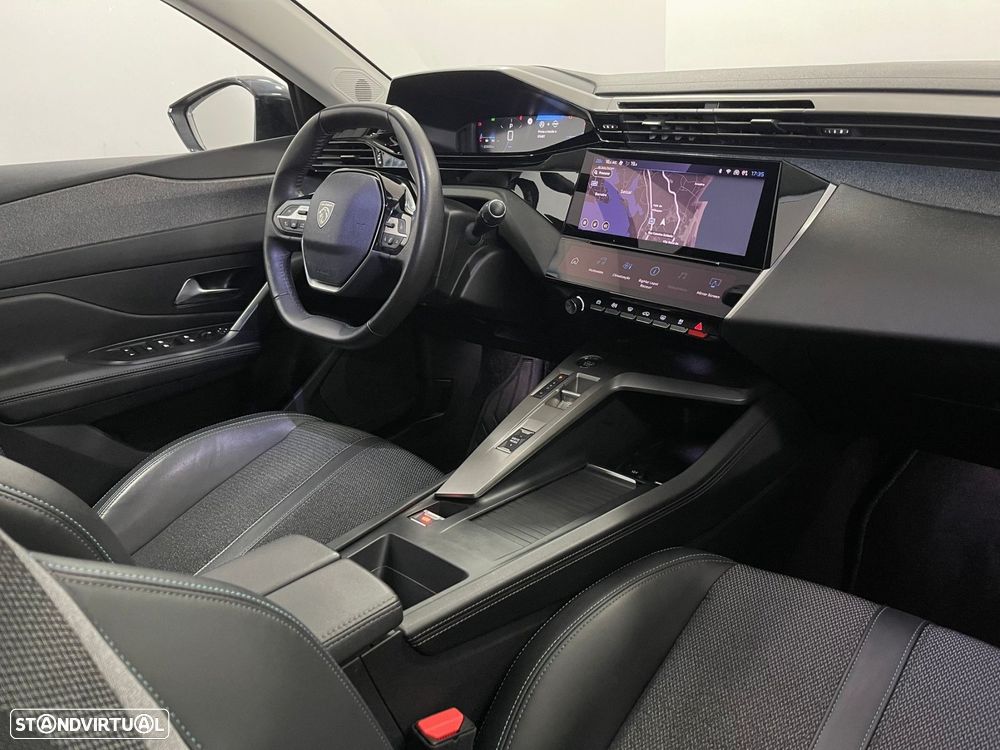Peugeot 308 SW BlueHDi 130 EAT8 Allure - 23