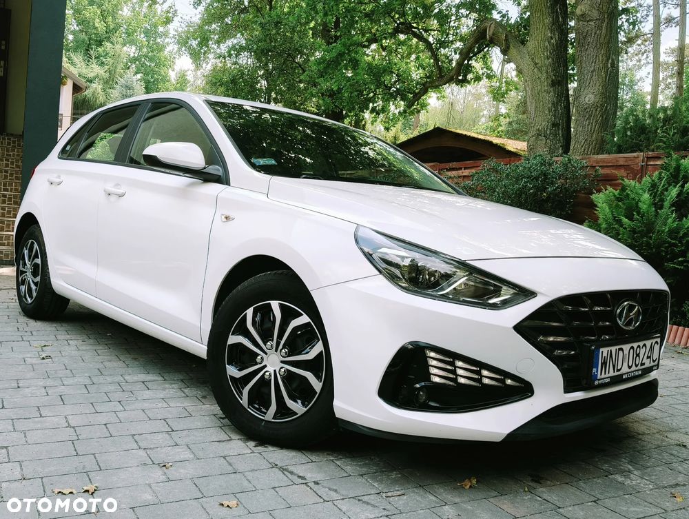 Hyundai i30 1.0 T-GDI Classic + - 10