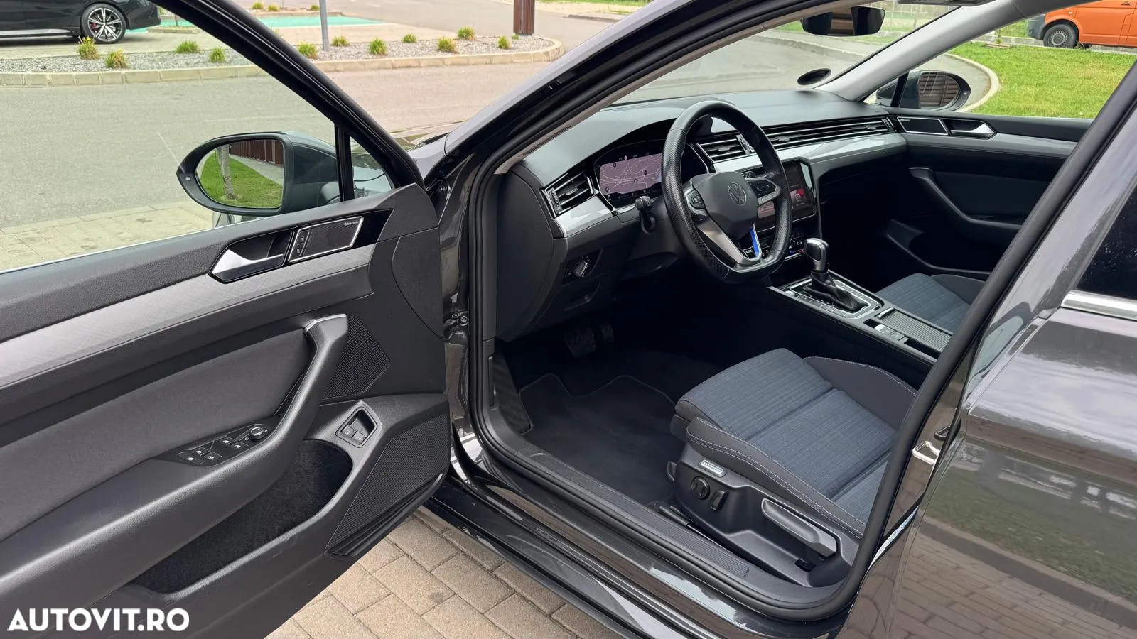 Volkswagen Passat Variant 1.4 TSI Plug-In-Hybrid DSG GTE - 11