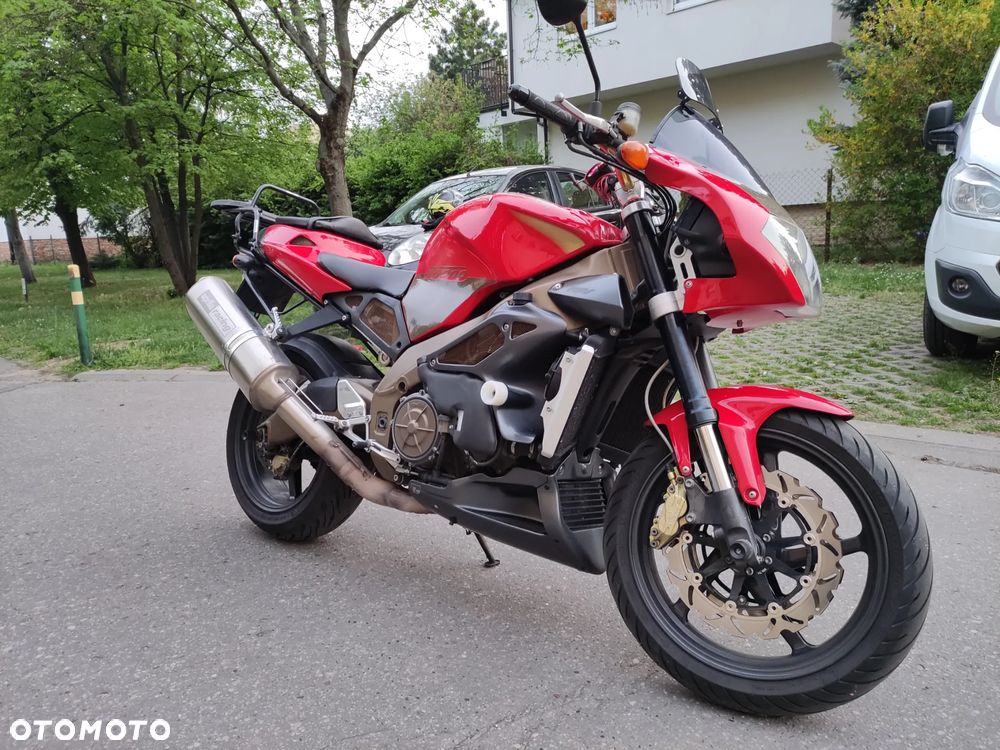 Aprilia Tuono - 3