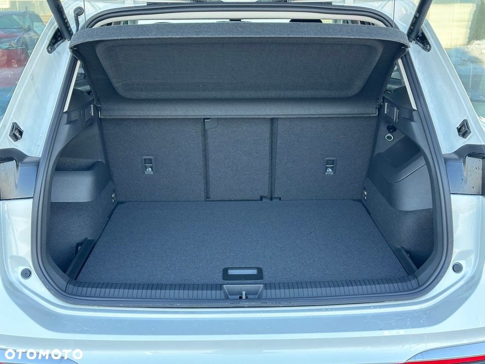 Volkswagen Tiguan - 9