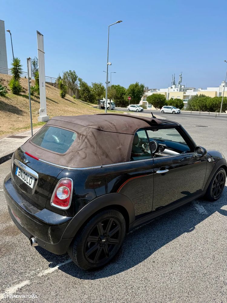 MINI Cabrio Cooper D Highgate - 21