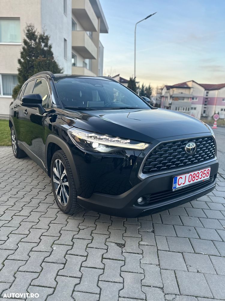 Toyota Corolla Cross - 1