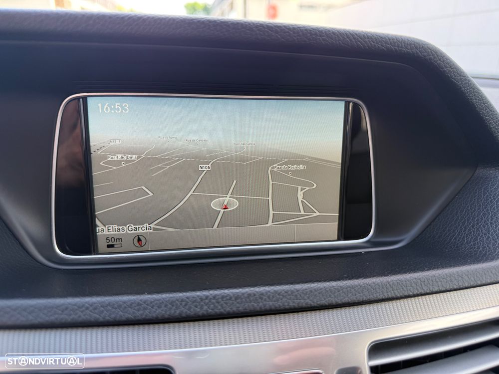 Mercedes-Benz E 250 CDi Avantgarde BlueEfficiency Auto. - 33