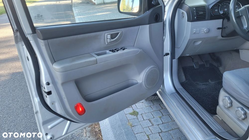Kia Sorento 2.5 CRDi VGT DPF LX - 13
