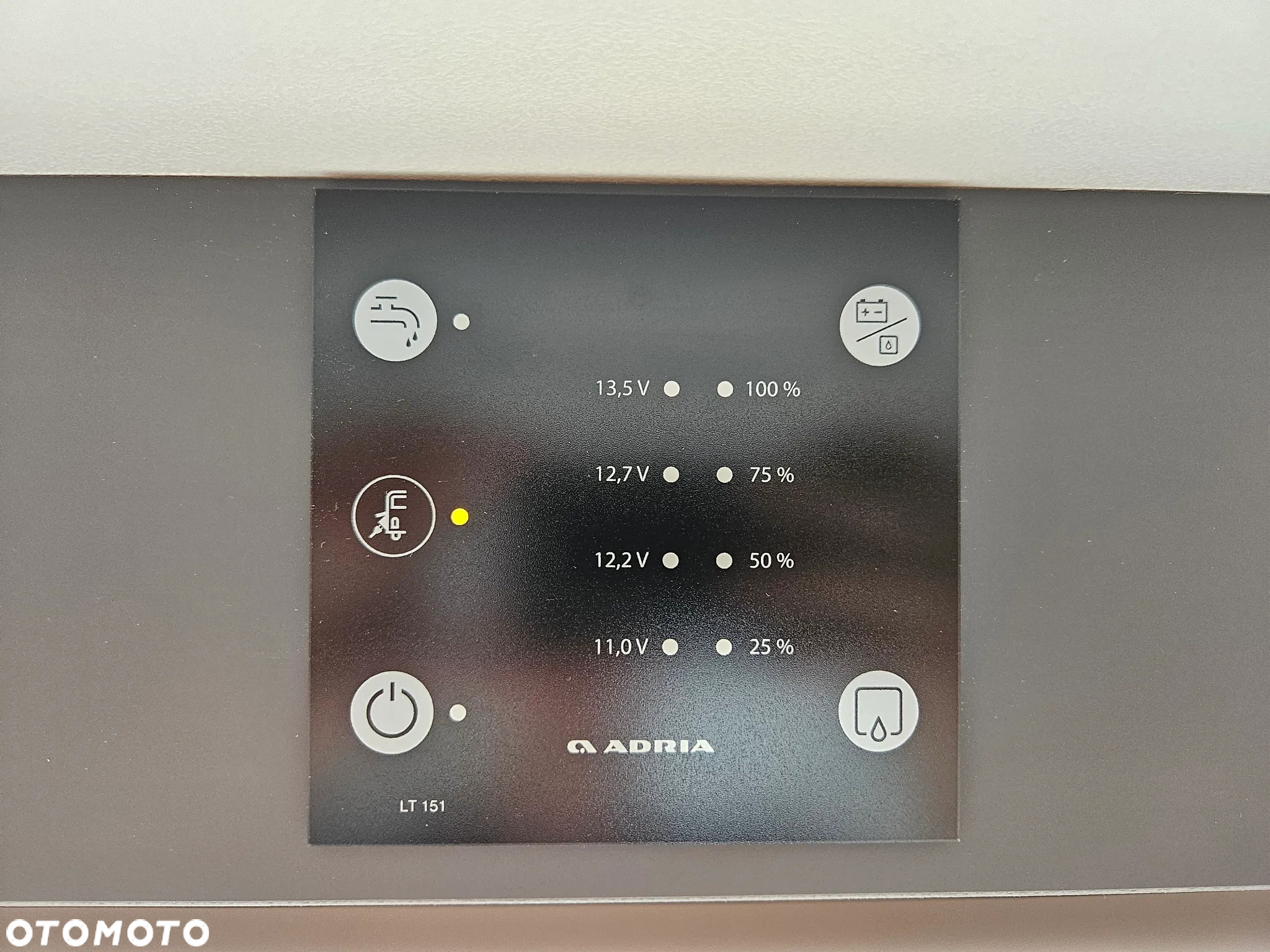 Adria Aviva 400 PS - 16