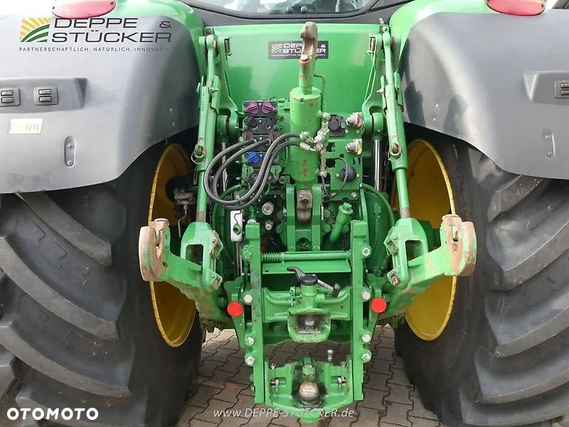 John Deere 7230R - 24