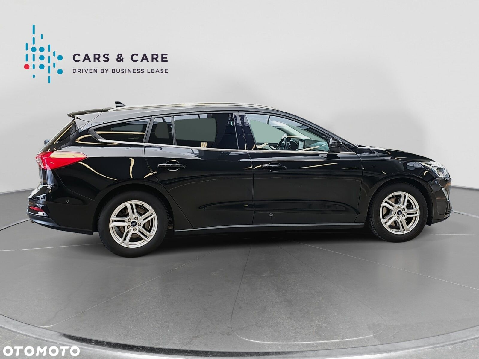 Ford Focus 1.5 EcoBlue SCR Connected - 32