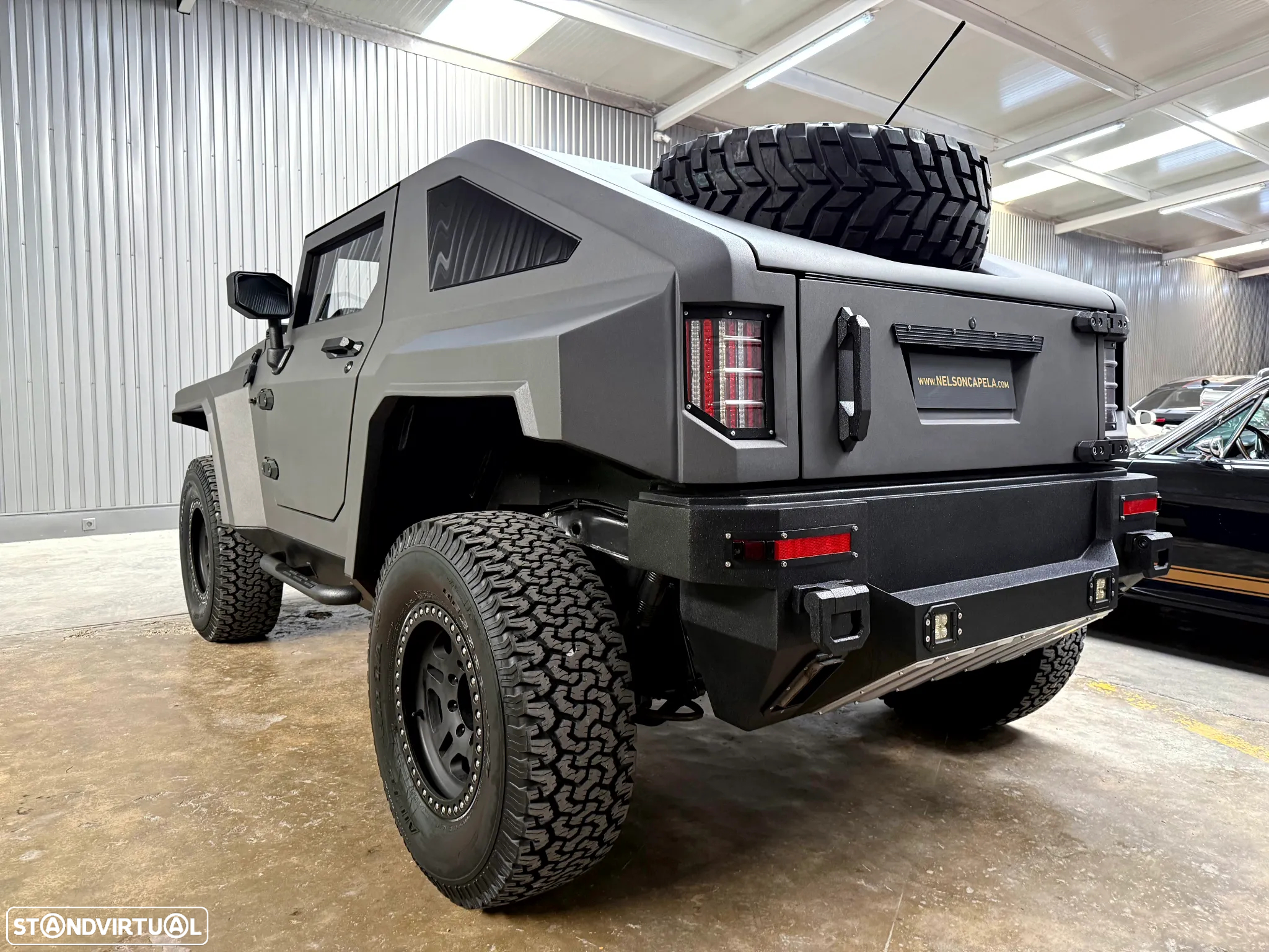 Hummer H2 Slantaback Custom 6.0 V8 - 5